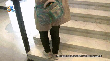 DƬ